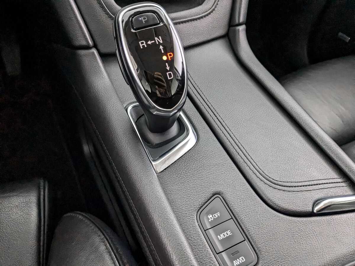 Купить Cadillac XT5 с пробегом. Фото: #19