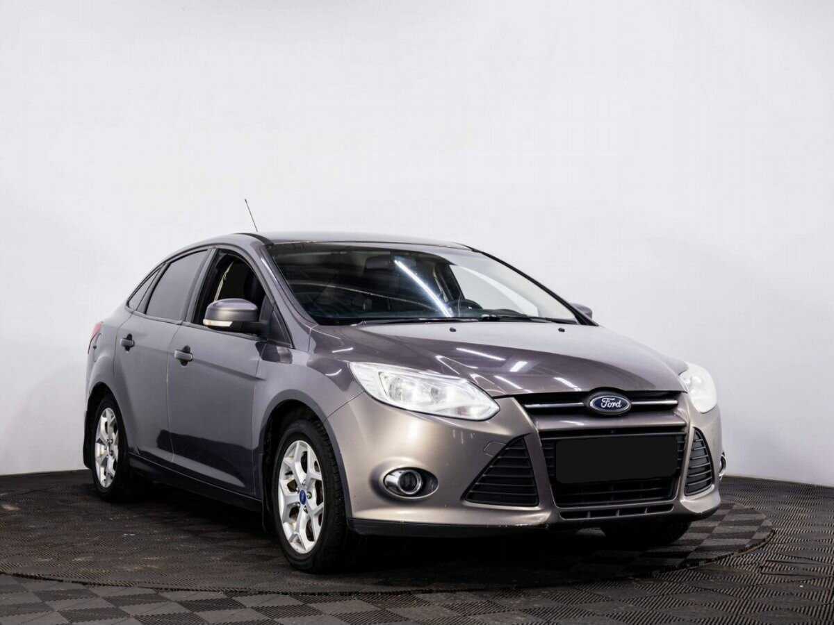 Купить Ford Focus с пробегом. Фото: #2