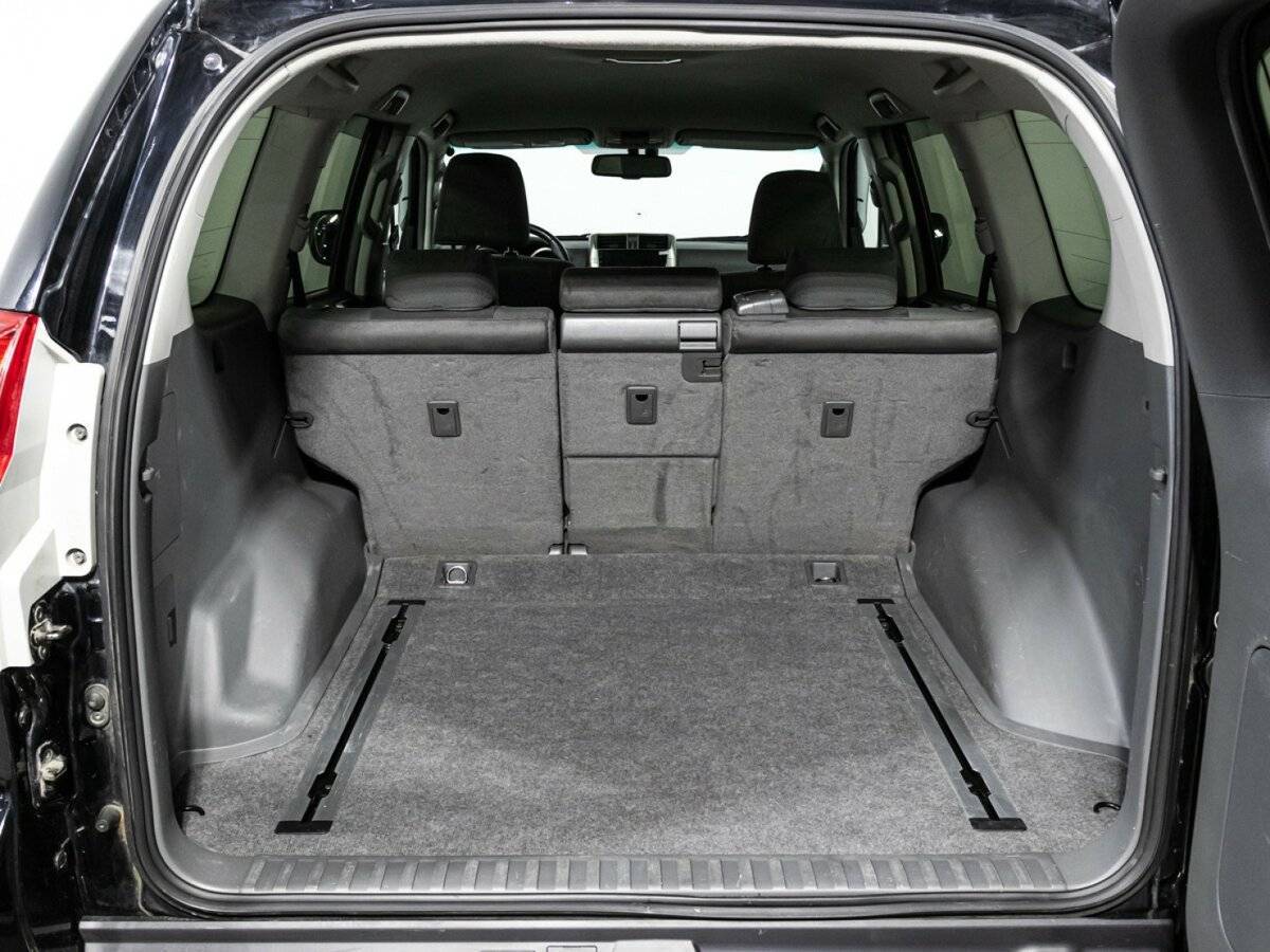 Купить Toyota Land Cruiser Prado с пробегом. Фото: #14
