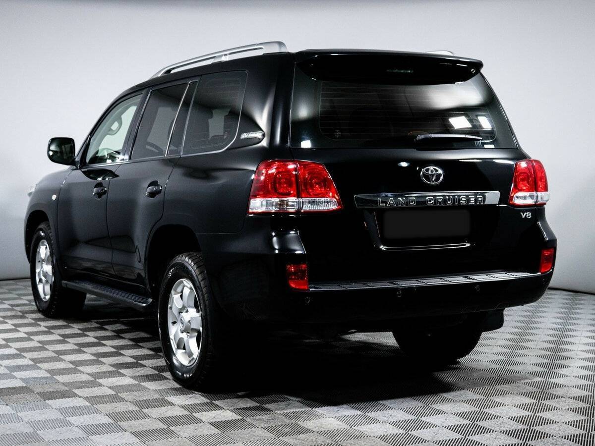 Купить Toyota Land Cruiser с пробегом. Фото: #6