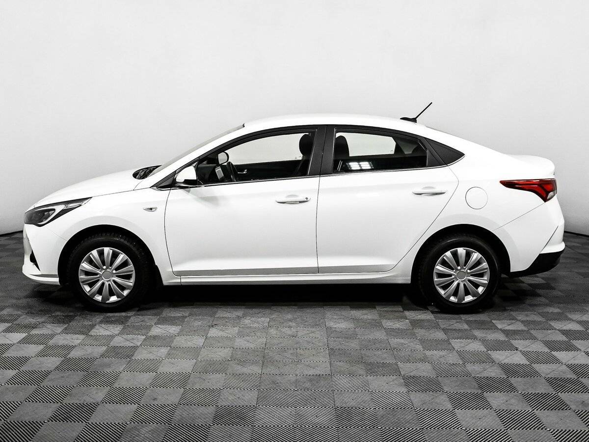 Купить Hyundai Solaris с пробегом. Фото: #7
