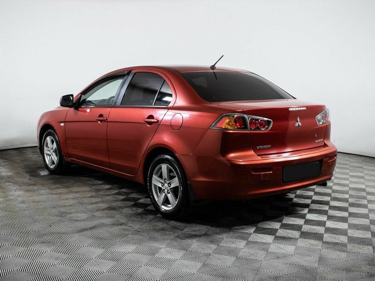 Купить Mitsubishi Lancer с пробегом. Фото: #5