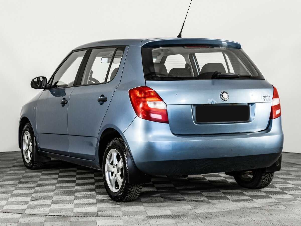 Купить Skoda Fabia с пробегом. Фото: #6