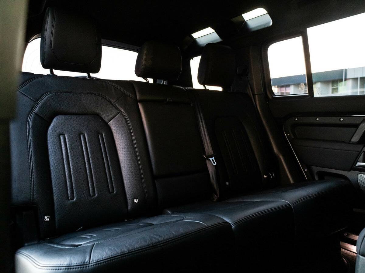 Купить Land Rover Defender с пробегом. Фото: #20