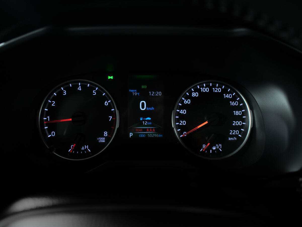 Купить Toyota RAV4 с пробегом. Фото: #6