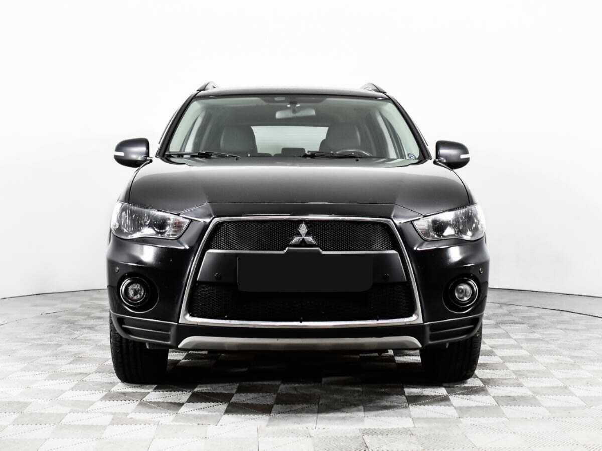 Купить Mitsubishi Outlander с пробегом. Фото: #1