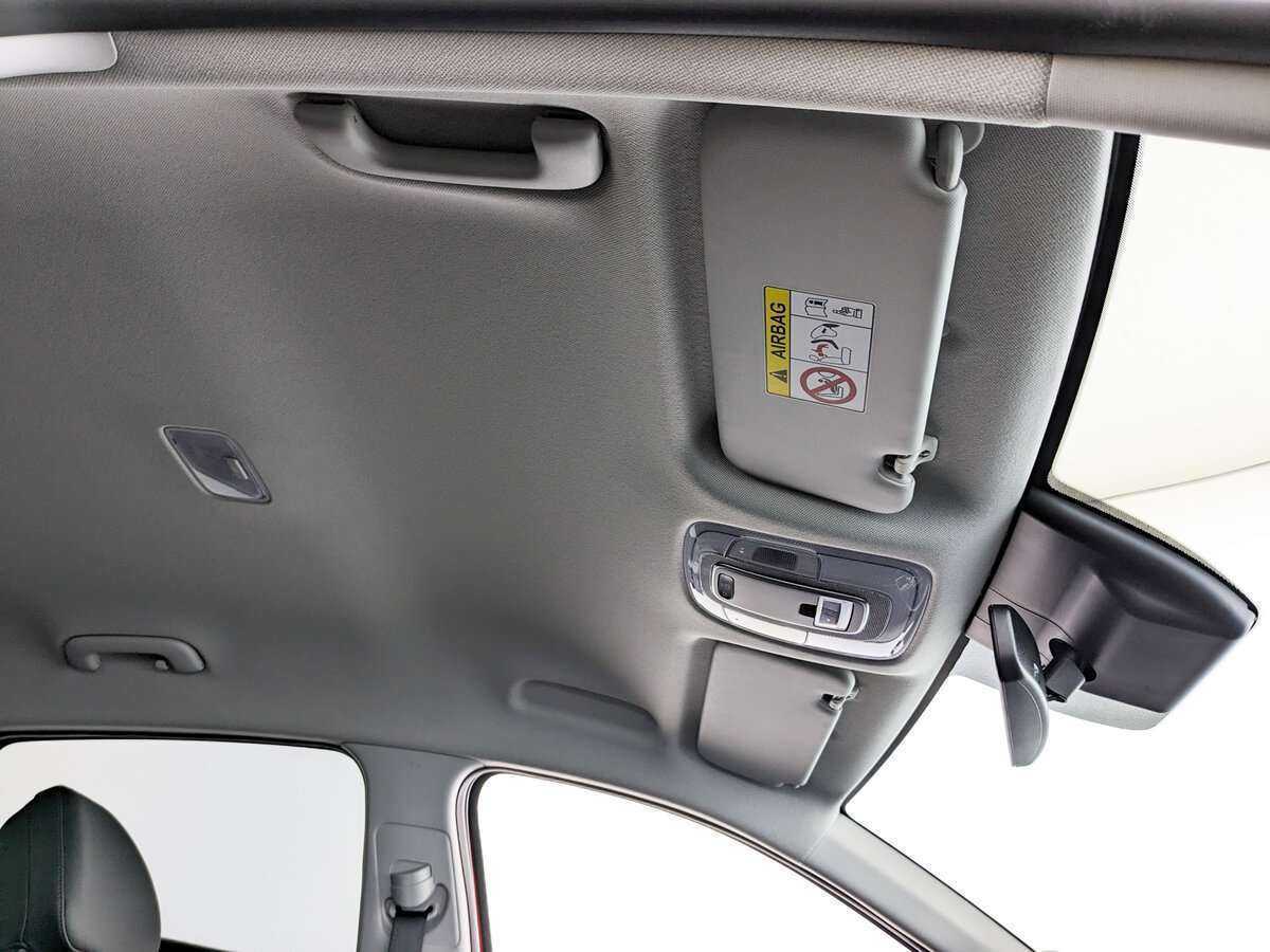 Купить Hyundai Elantra с пробегом. Фото: #22