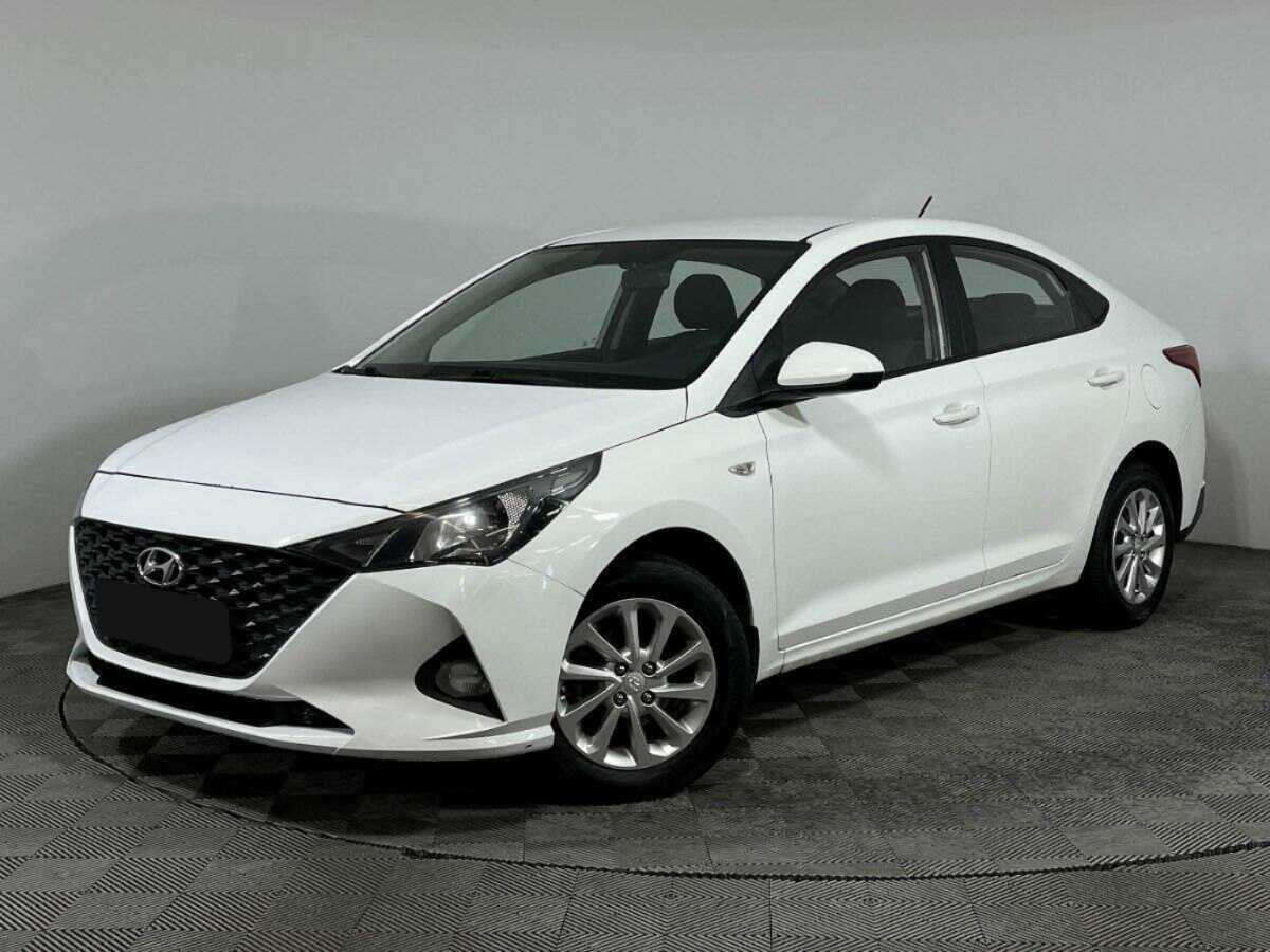 Купить Hyundai Solaris с пробегом. Фото: #0