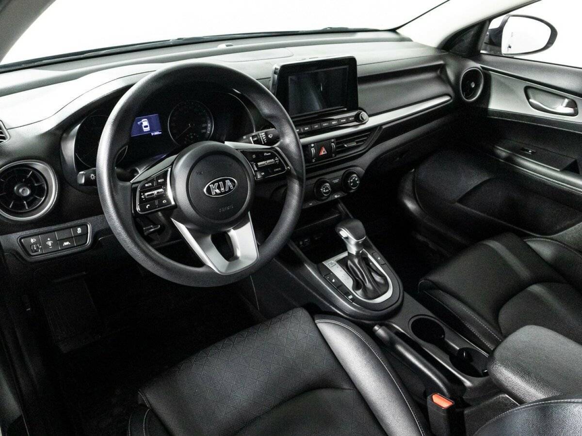 Купить Kia K3 с пробегом. Фото: #10