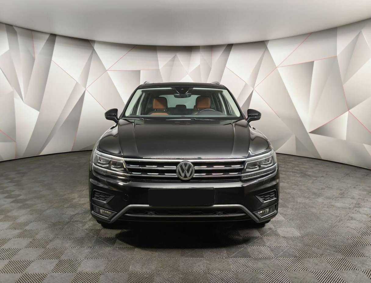 Купить Volkswagen Tiguan с пробегом. Фото: #6