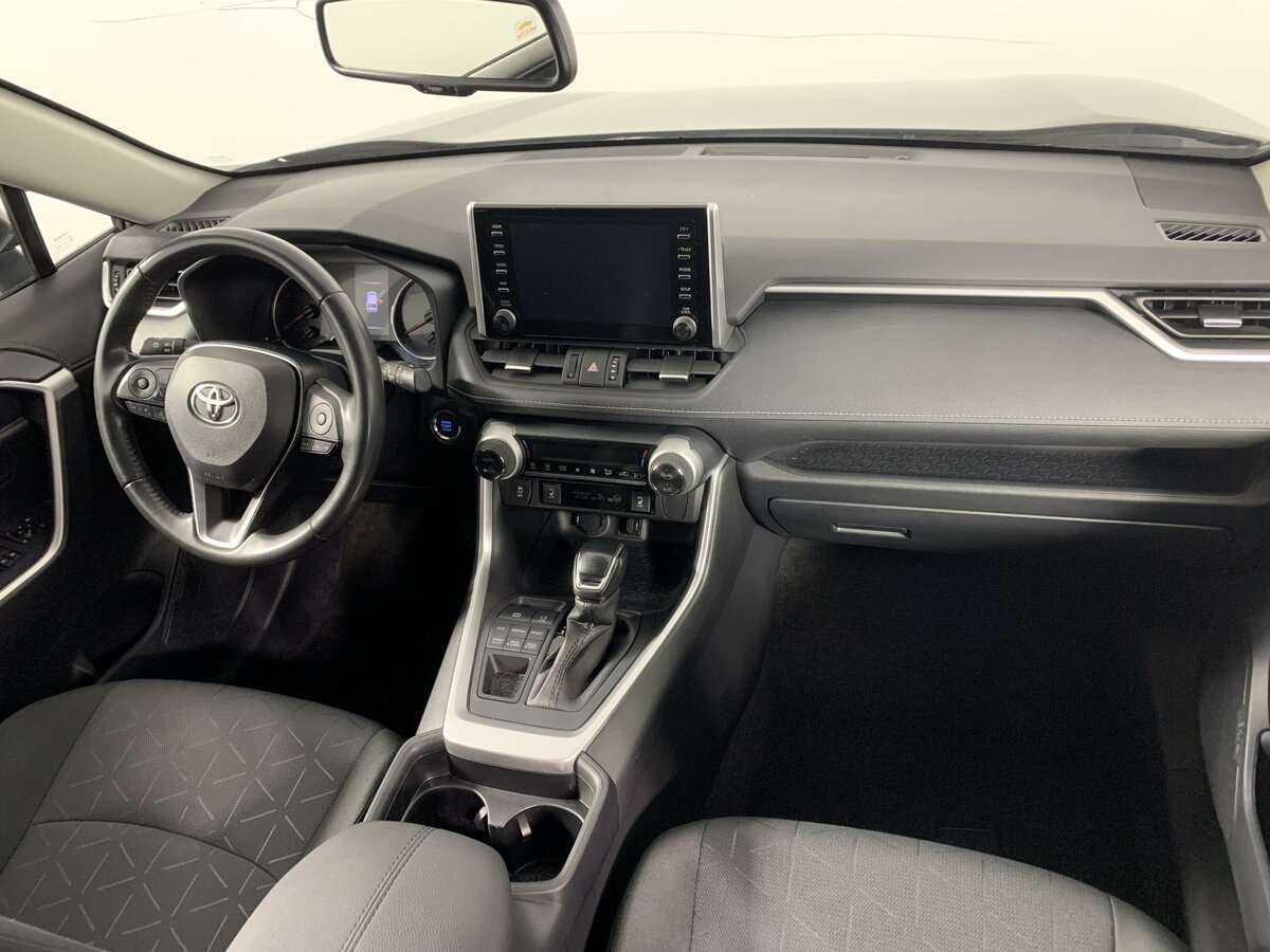 Купить Toyota RAV4 с пробегом. Фото: #8