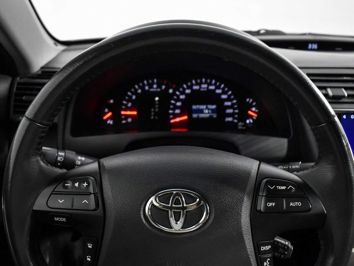 Купить Toyota Camry с пробегом. Фото: #15