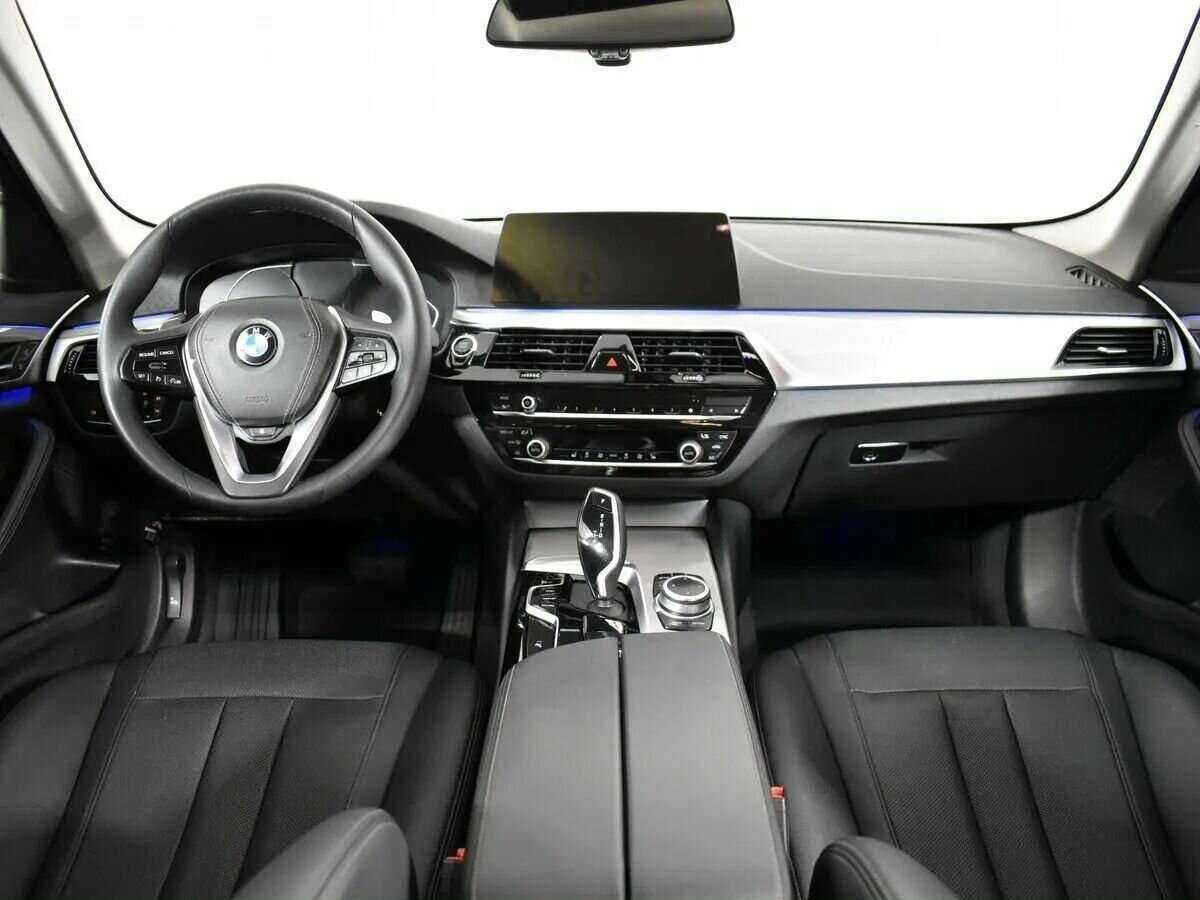 Купить BMW 5 серии с пробегом. Фото: #11