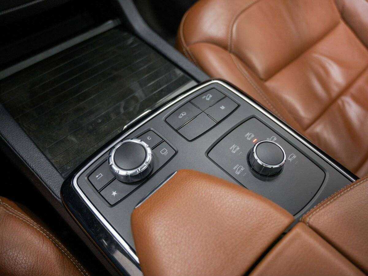Купить Mercedes-Benz GLS с пробегом. Фото: #22