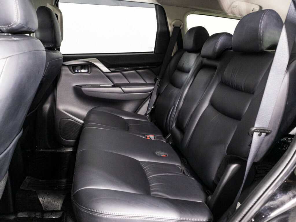 Купить Mitsubishi Pajero Sport с пробегом. Фото: #9