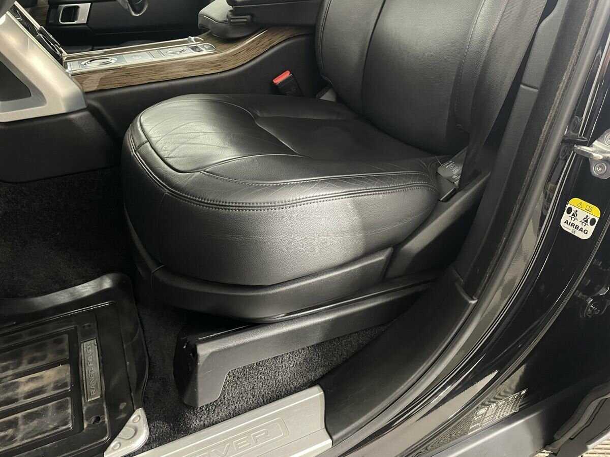 Купить Land Rover Range Rover с пробегом. Фото: #9