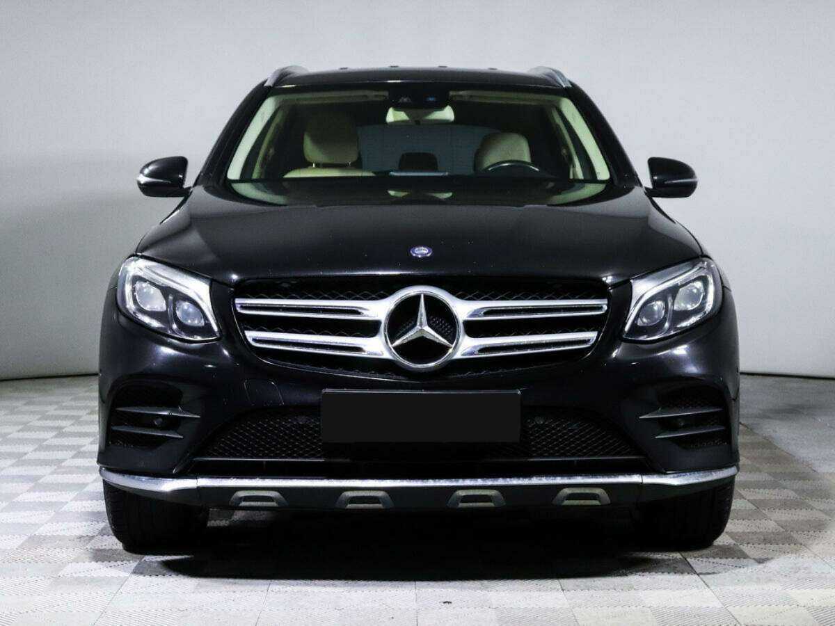 Купить Mercedes-Benz GLC с пробегом. Фото: #1