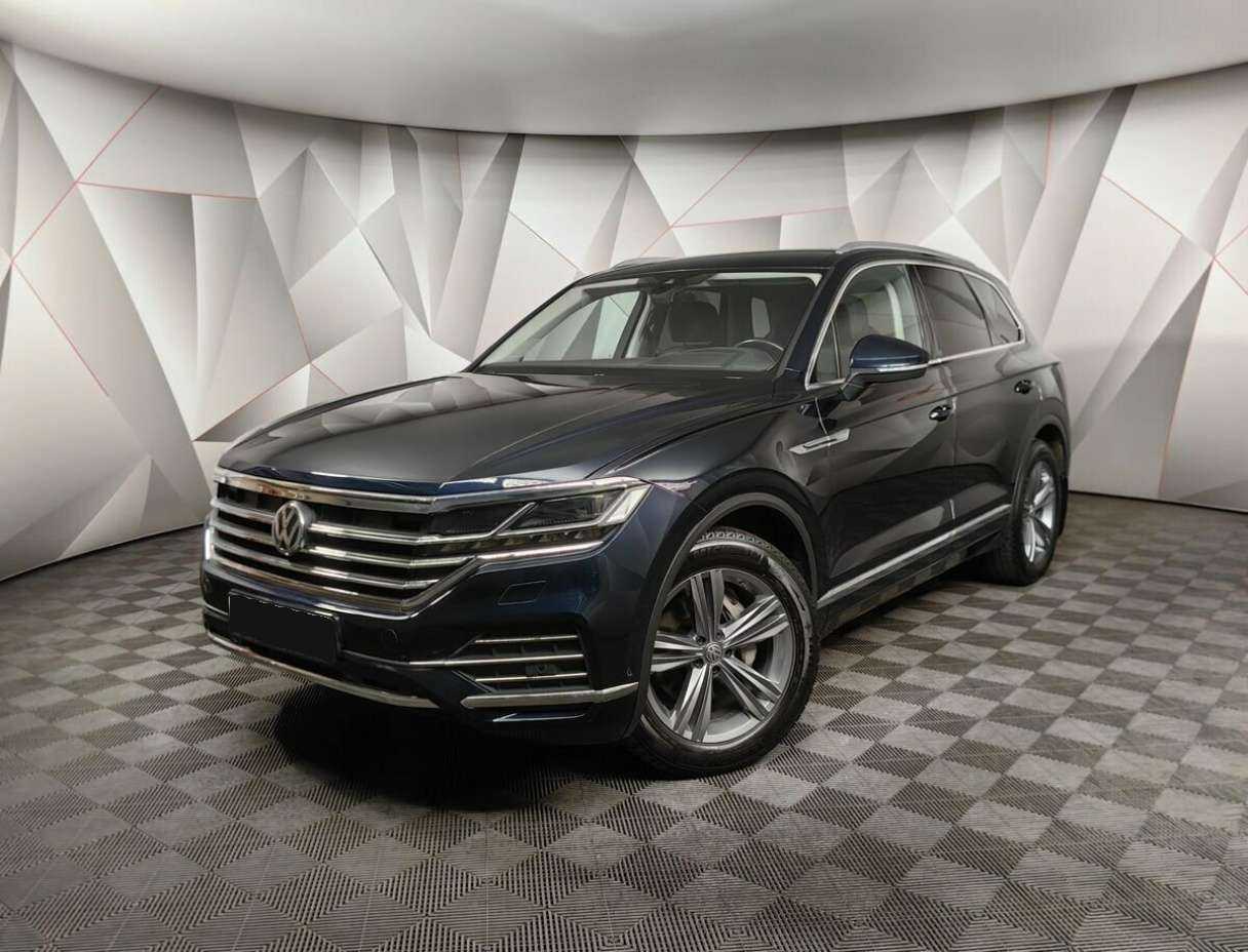 Купить Volkswagen Touareg с пробегом. Фото: #0