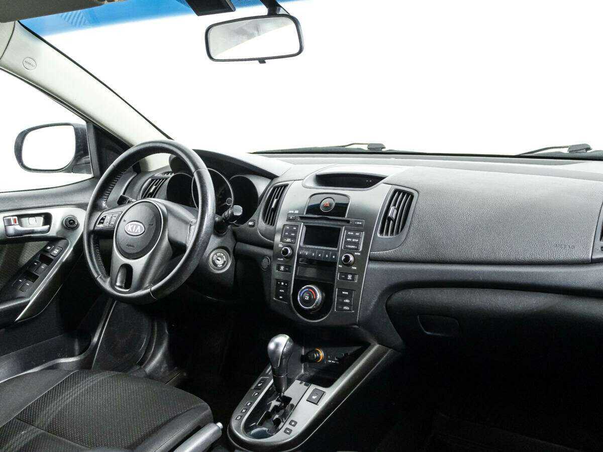 Купить Kia Cerato с пробегом. Фото: #8