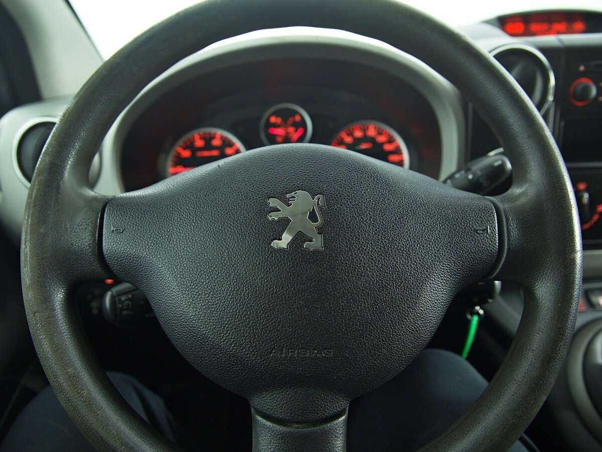 Купить Peugeot Partner с пробегом. Фото: #8