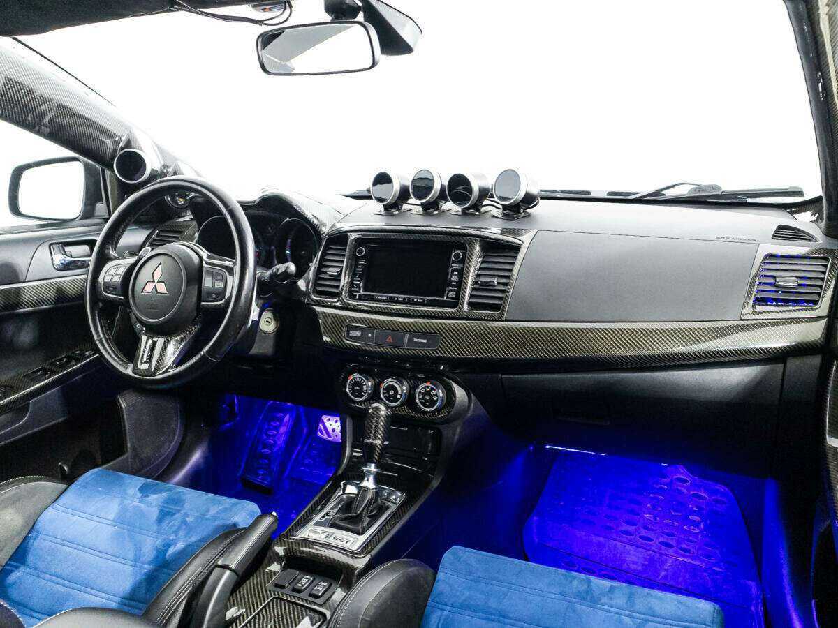 Купить Mitsubishi Lancer Evolution с пробегом. Фото: #8