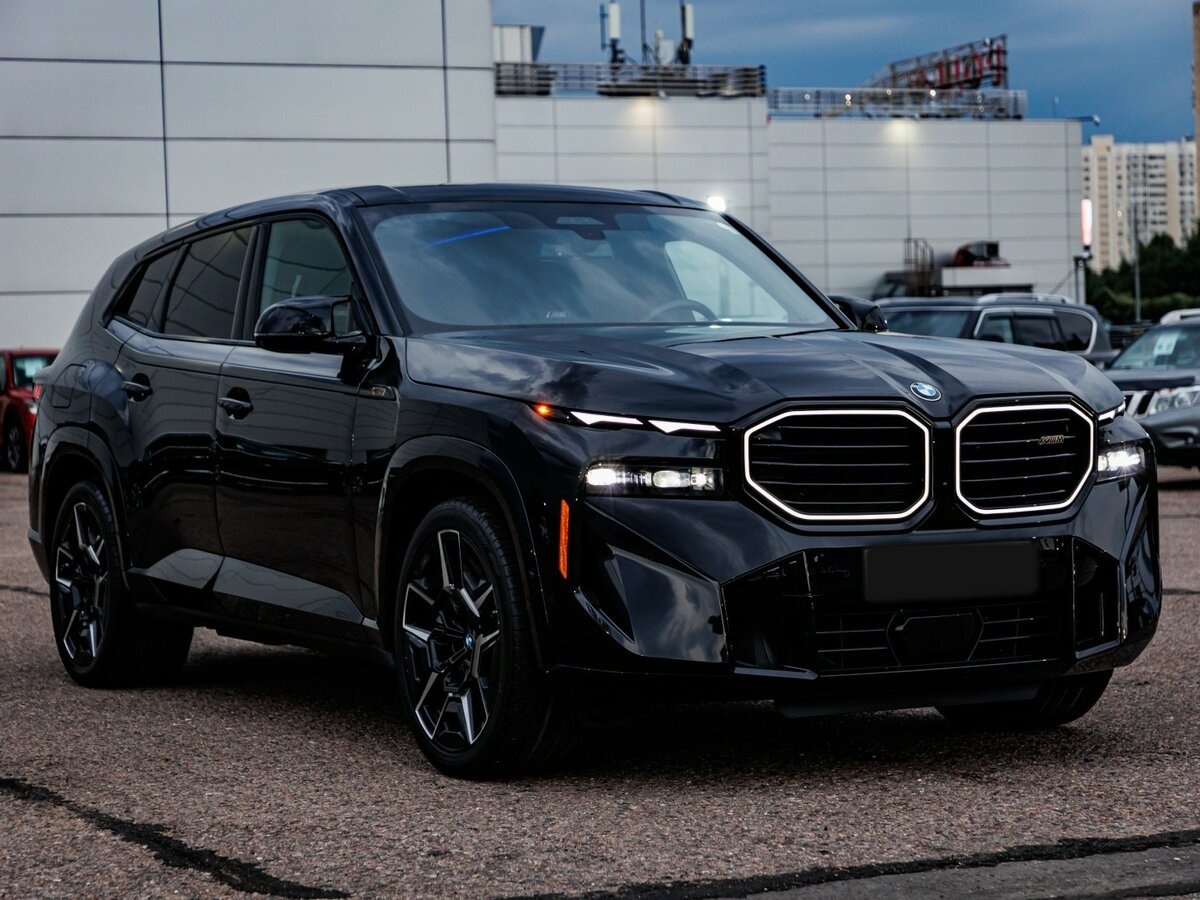 Купить BMW XM с пробегом. Фото: #2