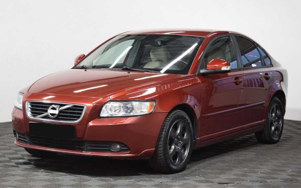 Купить Volvo S40 с пробегом. Посмотреть фото