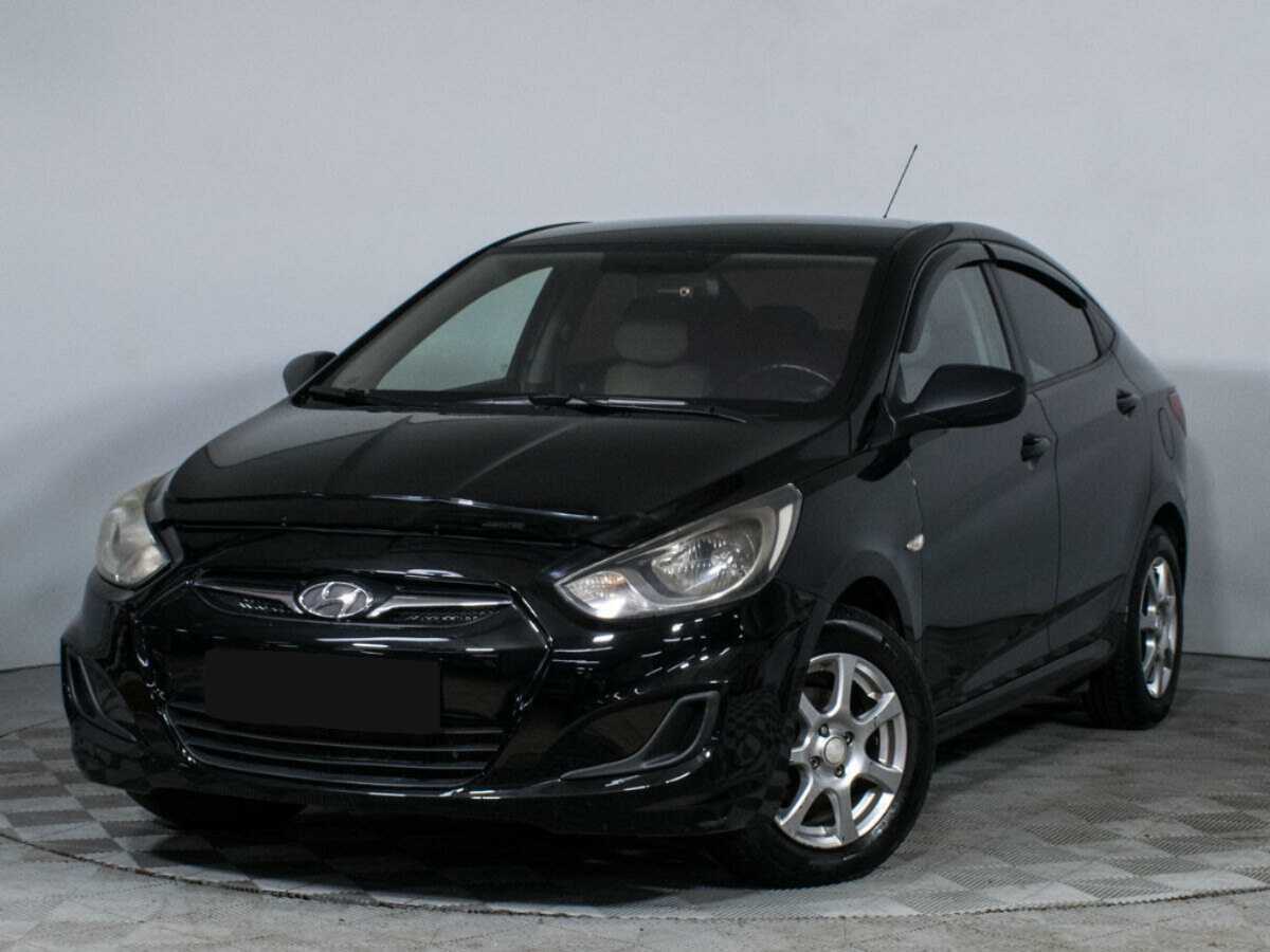 Купить Hyundai Solaris с пробегом. Посмотреть фото