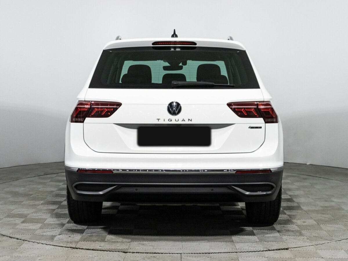 Купить Volkswagen Tiguan с пробегом. Фото: #5