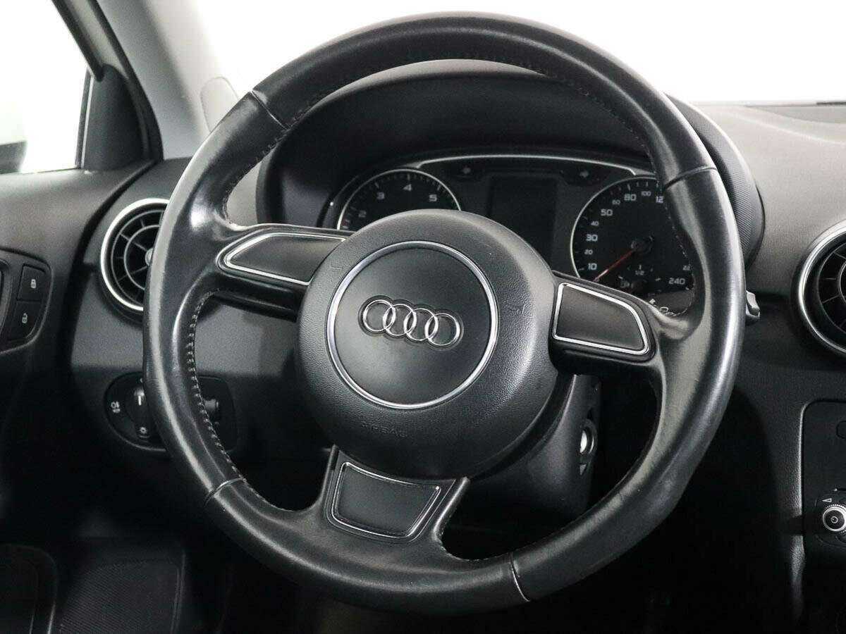 Купить Audi A1 с пробегом. Фото: #12