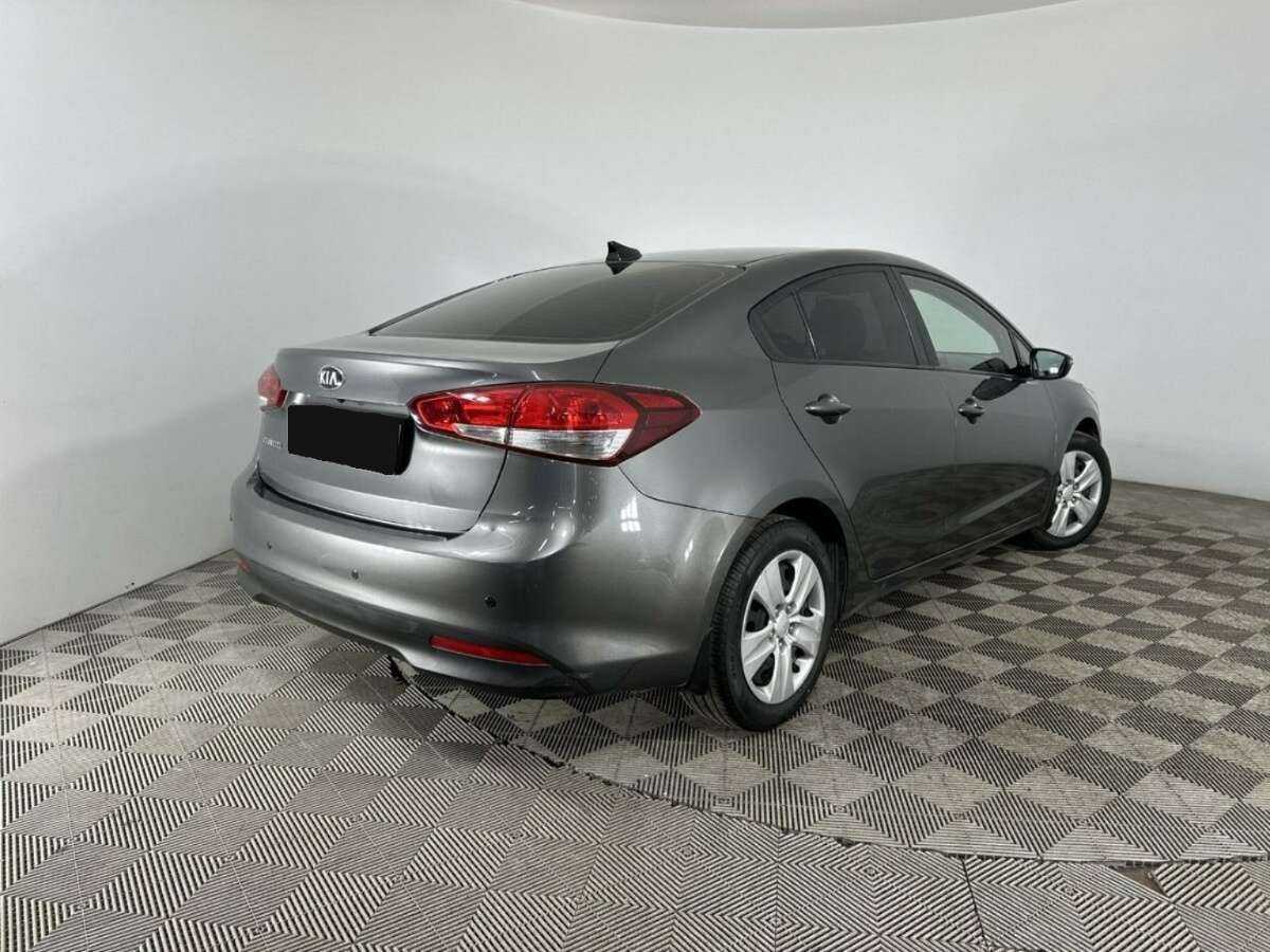 Купить Kia Cerato с пробегом. Фото: #5