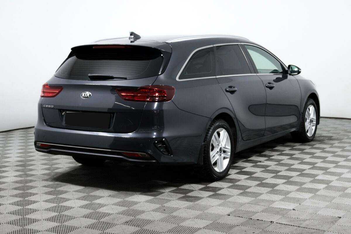 Купить Kia Ceed с пробегом. Фото: #4
