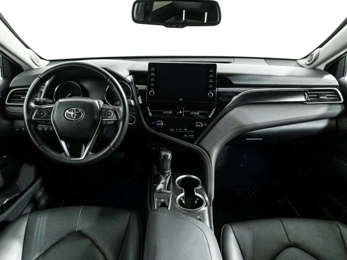 Купить Toyota Camry с пробегом. Фото: #12