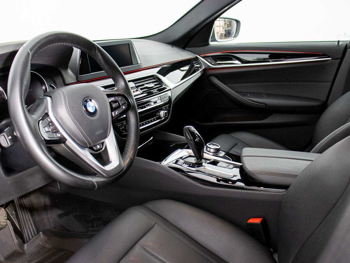 Купить BMW 5 серии с пробегом. Фото: #9