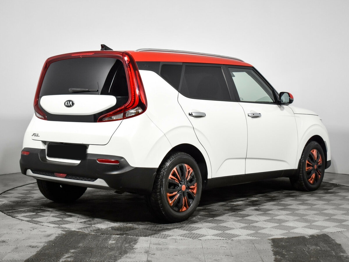 Купить Kia Soul с пробегом. Фото: #4