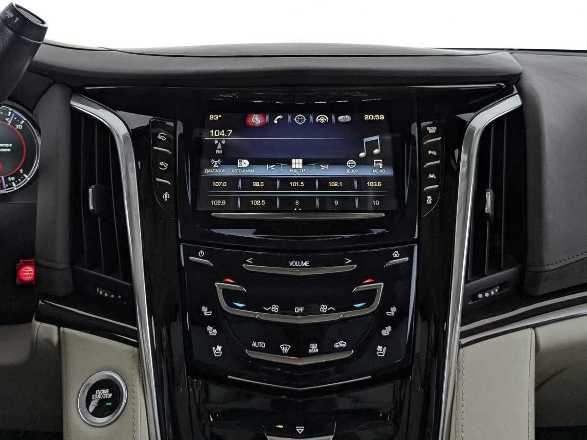 Купить Cadillac Escalade с пробегом. Фото: #14