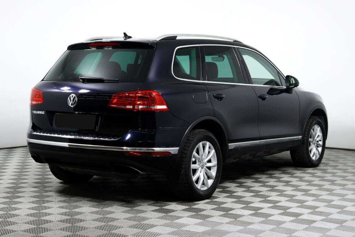 Купить Volkswagen Touareg с пробегом. Фото: #4