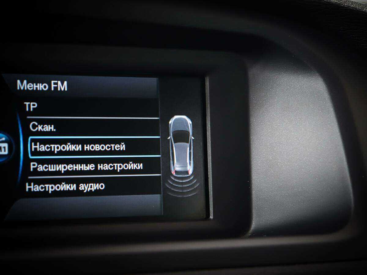 Купить Volvo V40 Cross Country с пробегом. Фото: #19