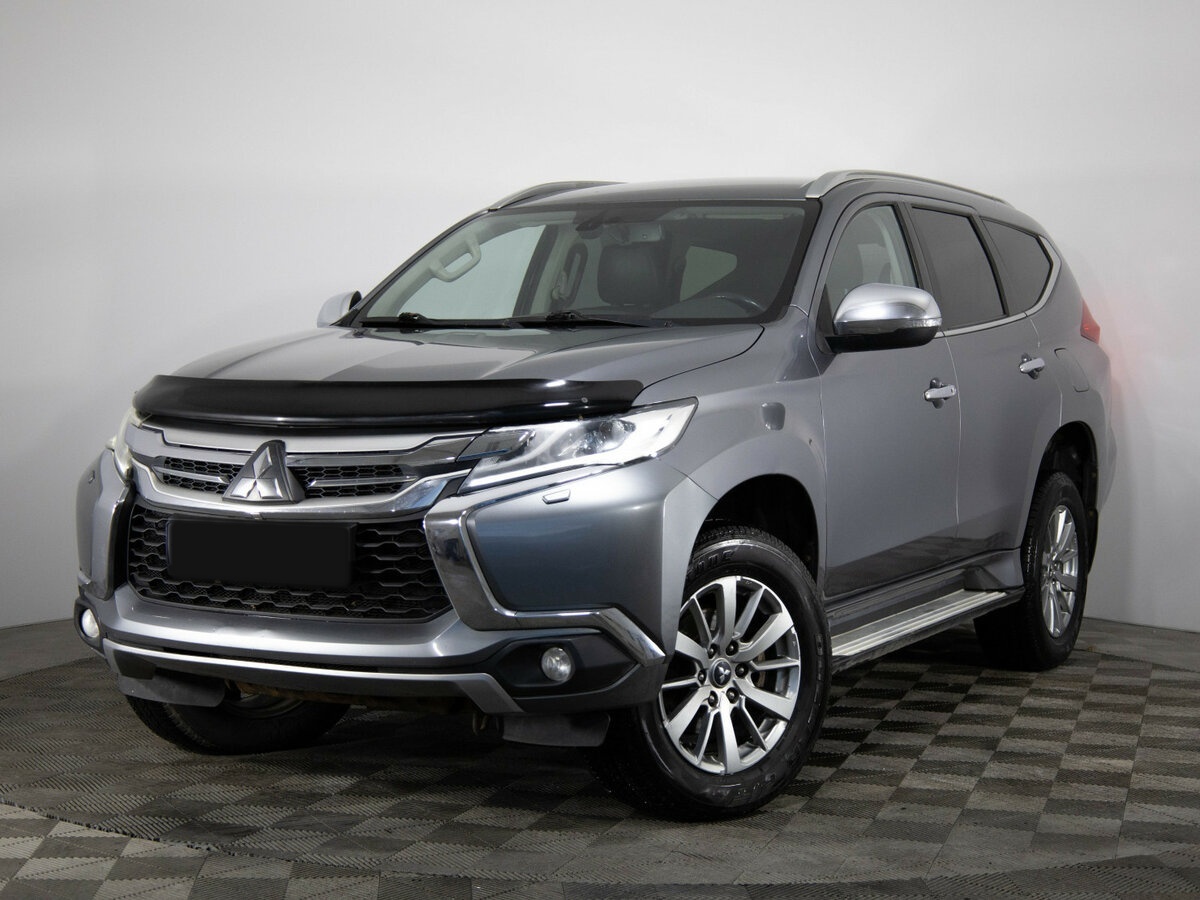 Купить Mitsubishi Pajero Sport с пробегом. Фото: #0
