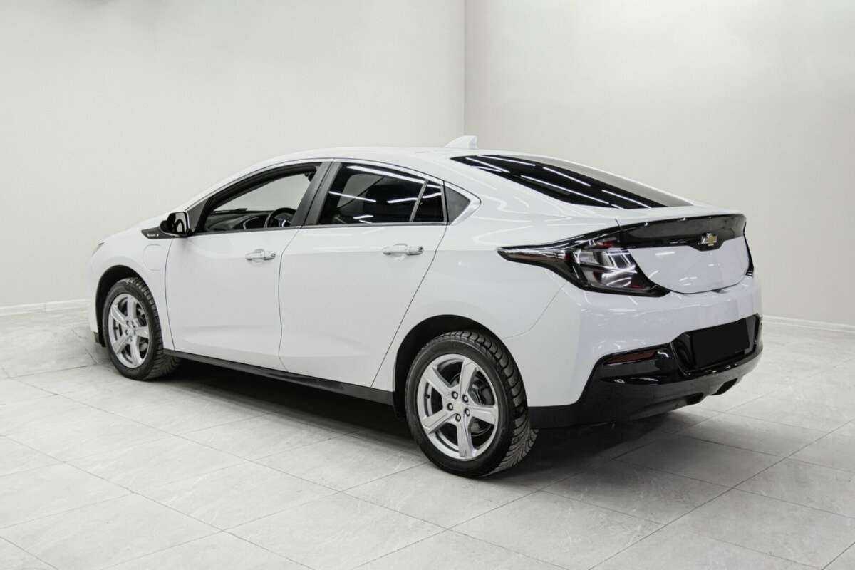 Купить Chevrolet Volt с пробегом. Фото: #5