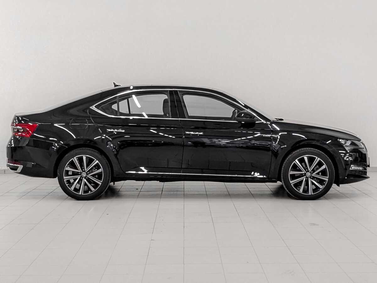 Купить Skoda Superb с пробегом. Фото: #6