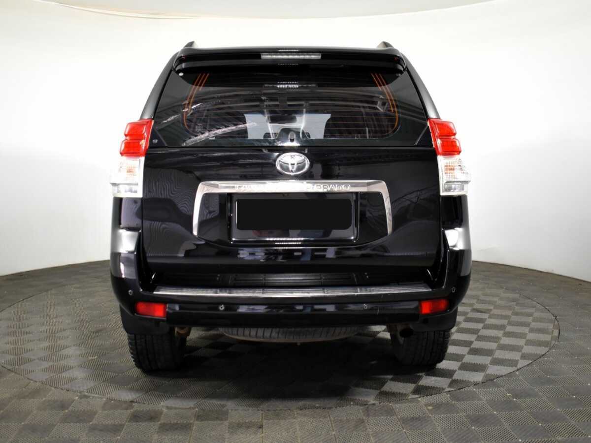 Купить Toyota Land Cruiser Prado с пробегом. Фото: #4