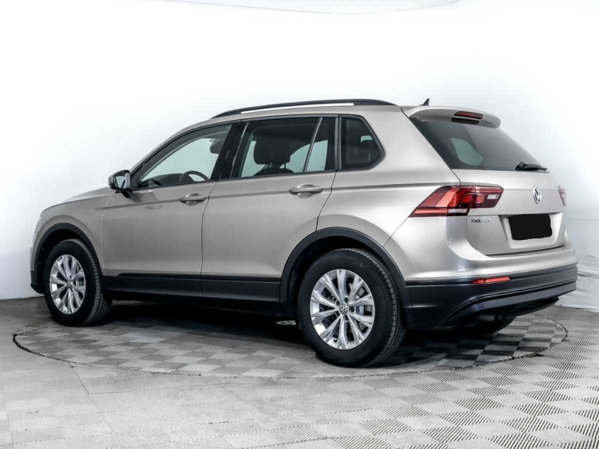 Купить Volkswagen Tiguan с пробегом. Фото: #4