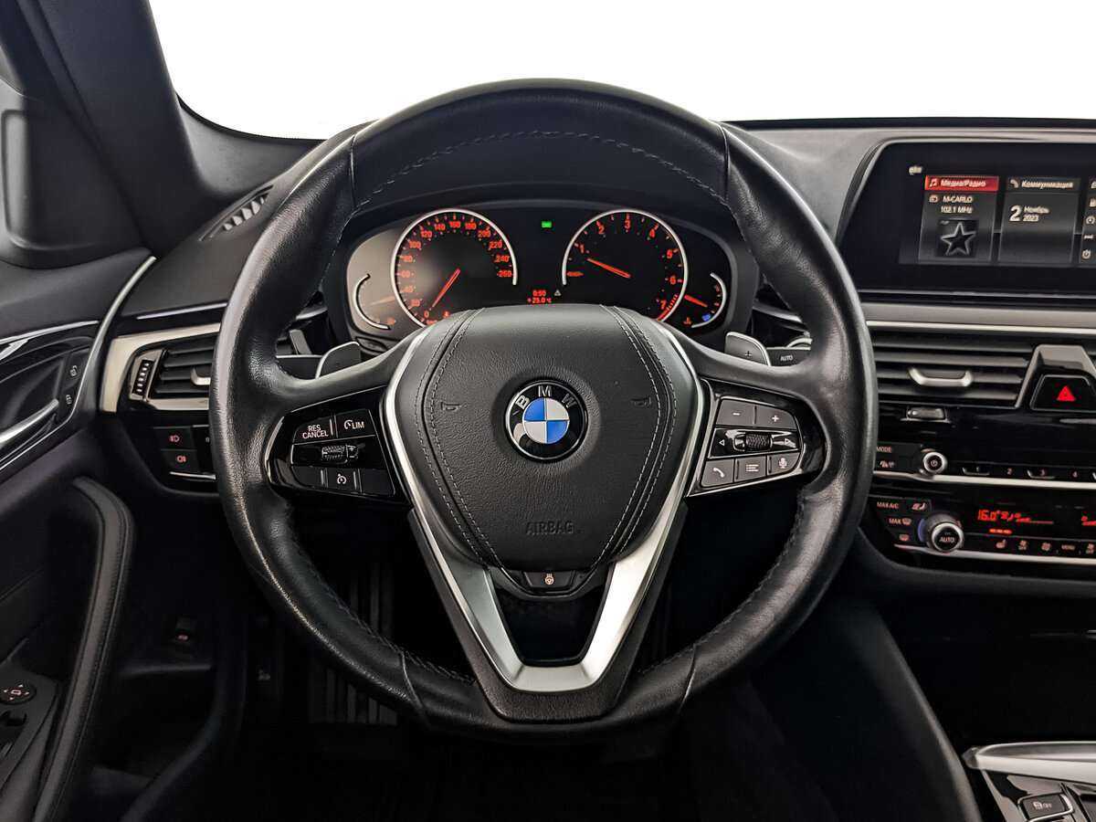 Купить BMW 5 серии с пробегом. Фото: #17