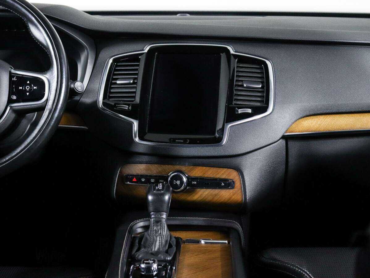 Купить Volvo XC90 с пробегом. Фото: #11