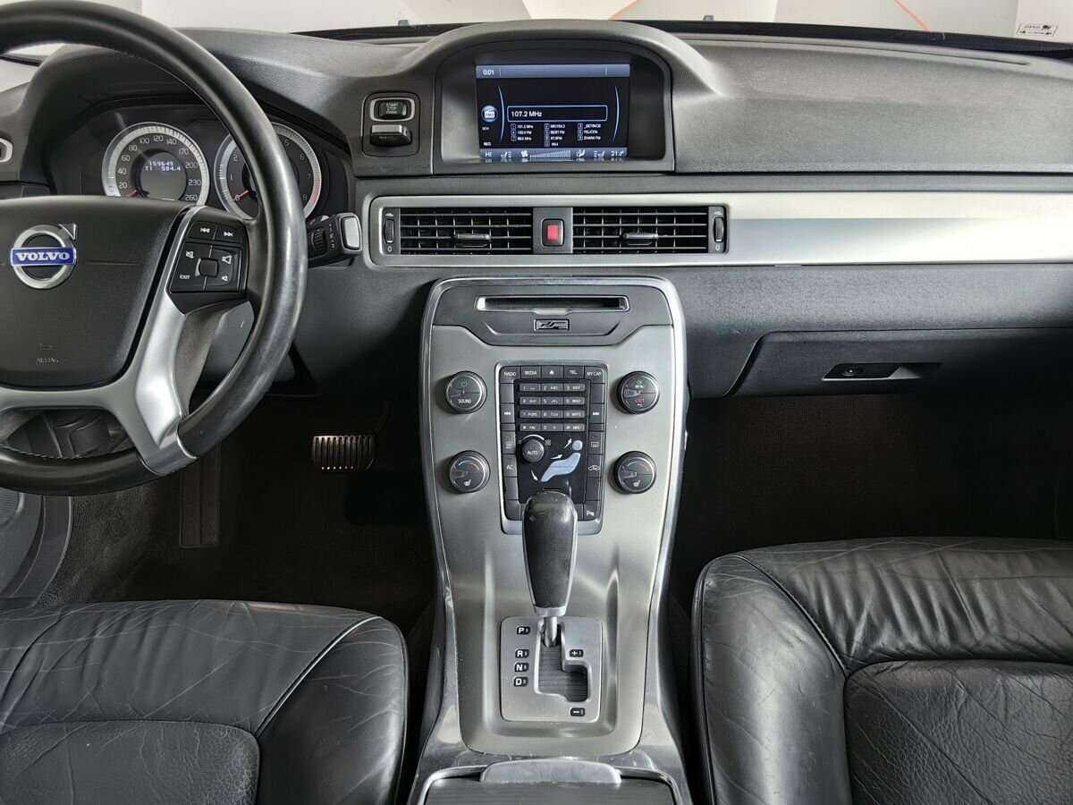Купить Volvo S80 с пробегом. Фото: #10