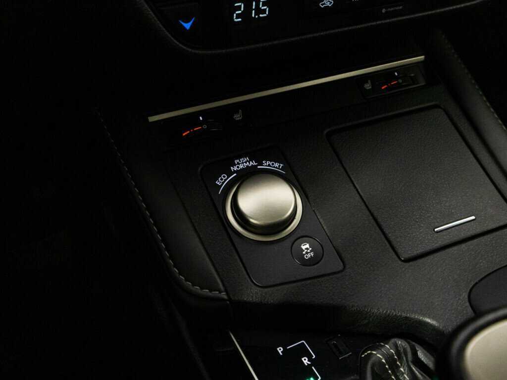 Купить Lexus ES с пробегом. Фото: #20