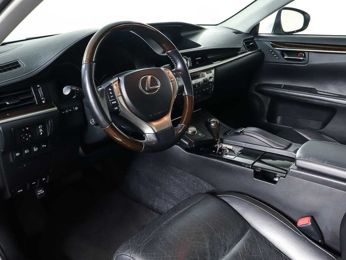 Купить Lexus ES с пробегом. Фото: #12