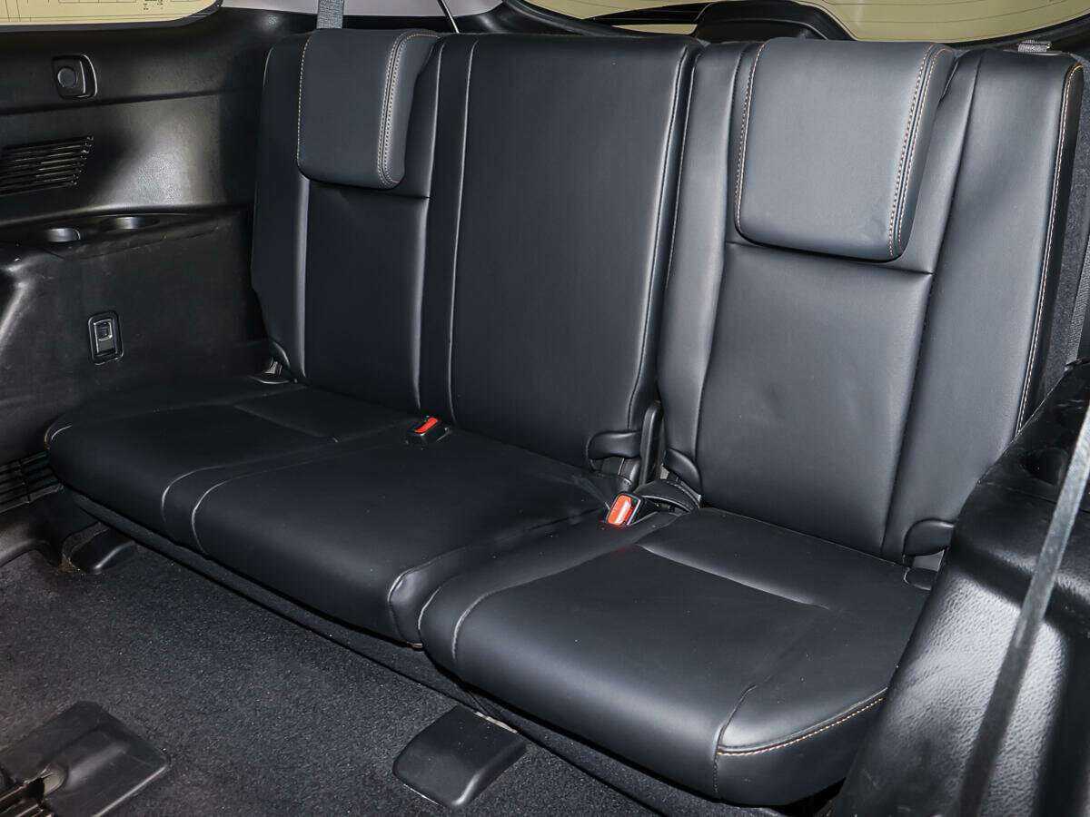 Купить Toyota Highlander с пробегом. Фото: #12