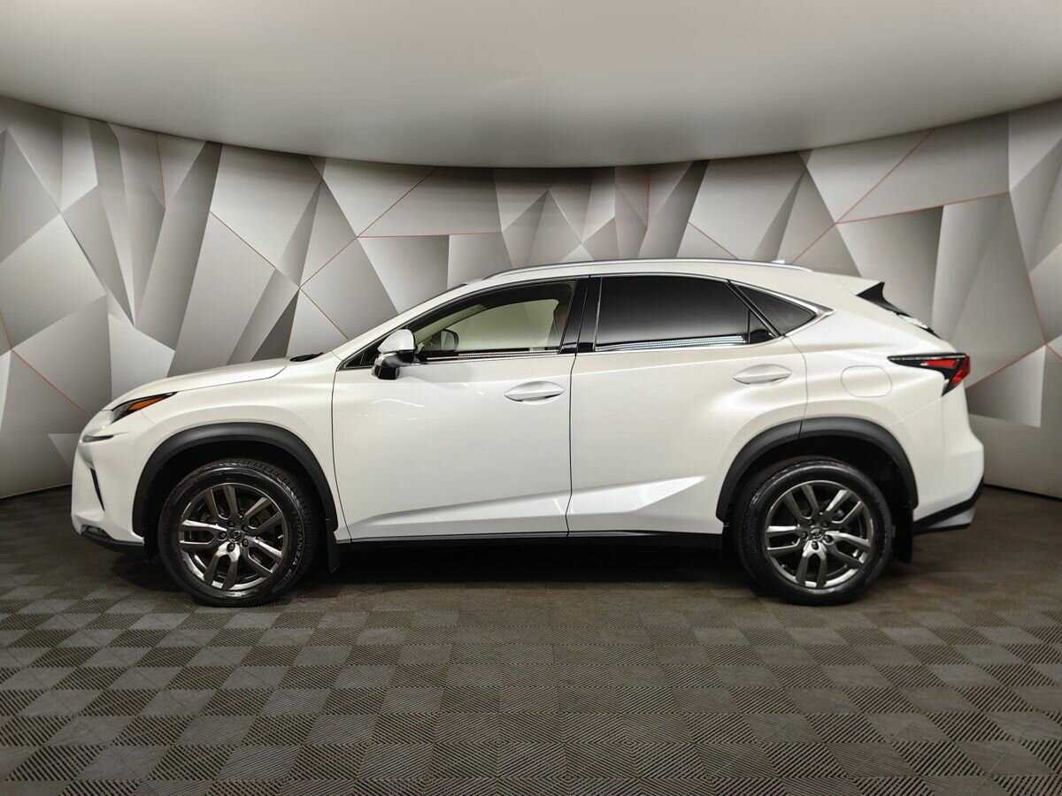 Купить Lexus NX с пробегом. Фото: #4